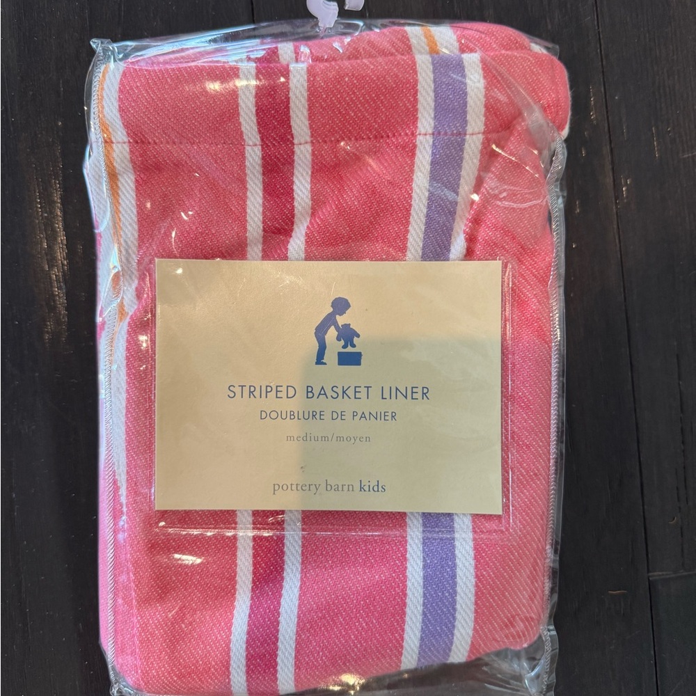 Pottery Barn Kids Striped Basket Liner – Medium – NIP